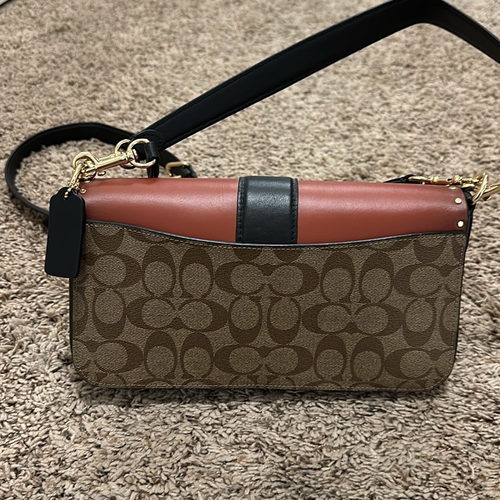 New Coach Tabby Carriage Purse - Picture 7 of 7